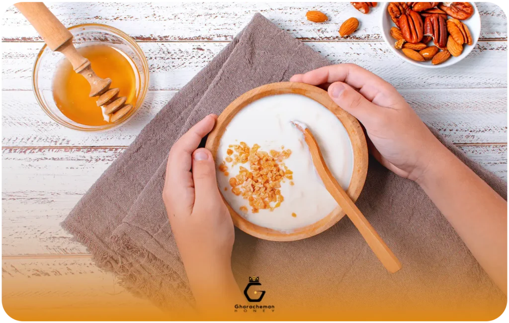 خواص ماست و عسل